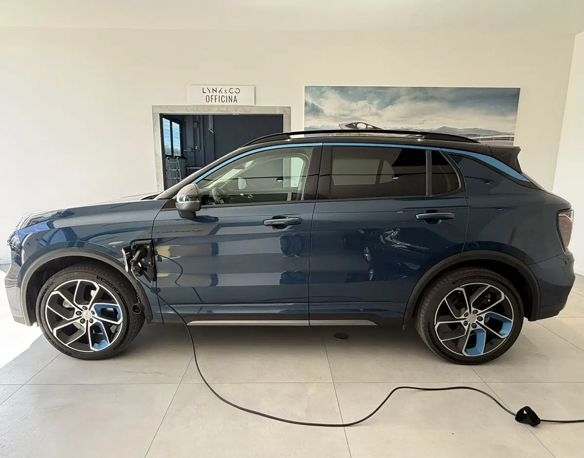 Lynk & Co 01 usata a Parma (7)