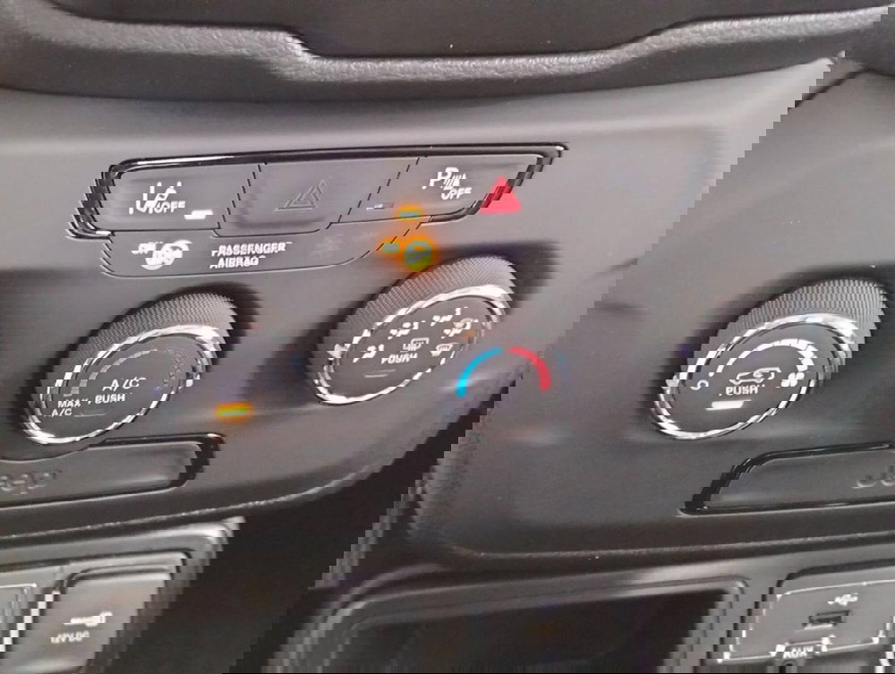 Jeep Renegade usata a Como (15)