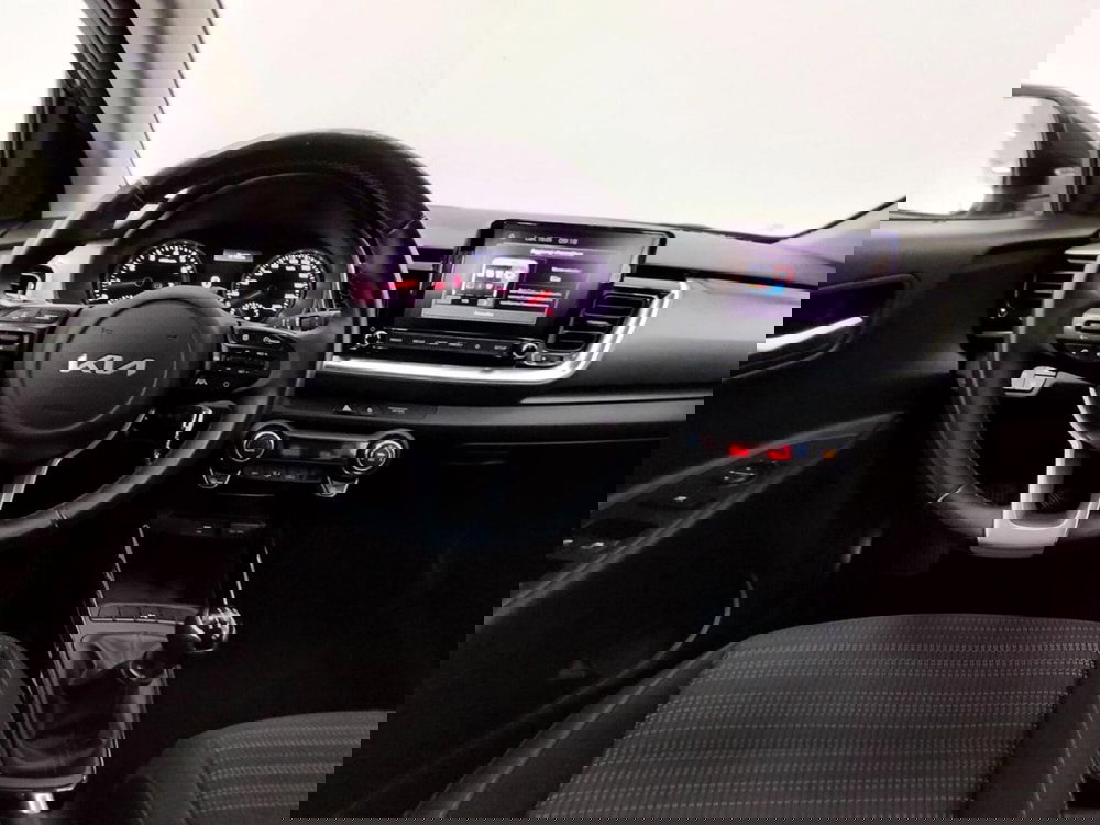 Kia Stonic usata a Como (10)