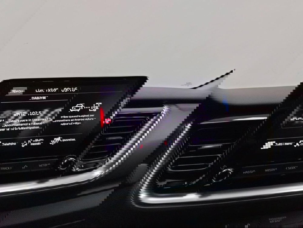 Kia Stonic usata a Como (15)