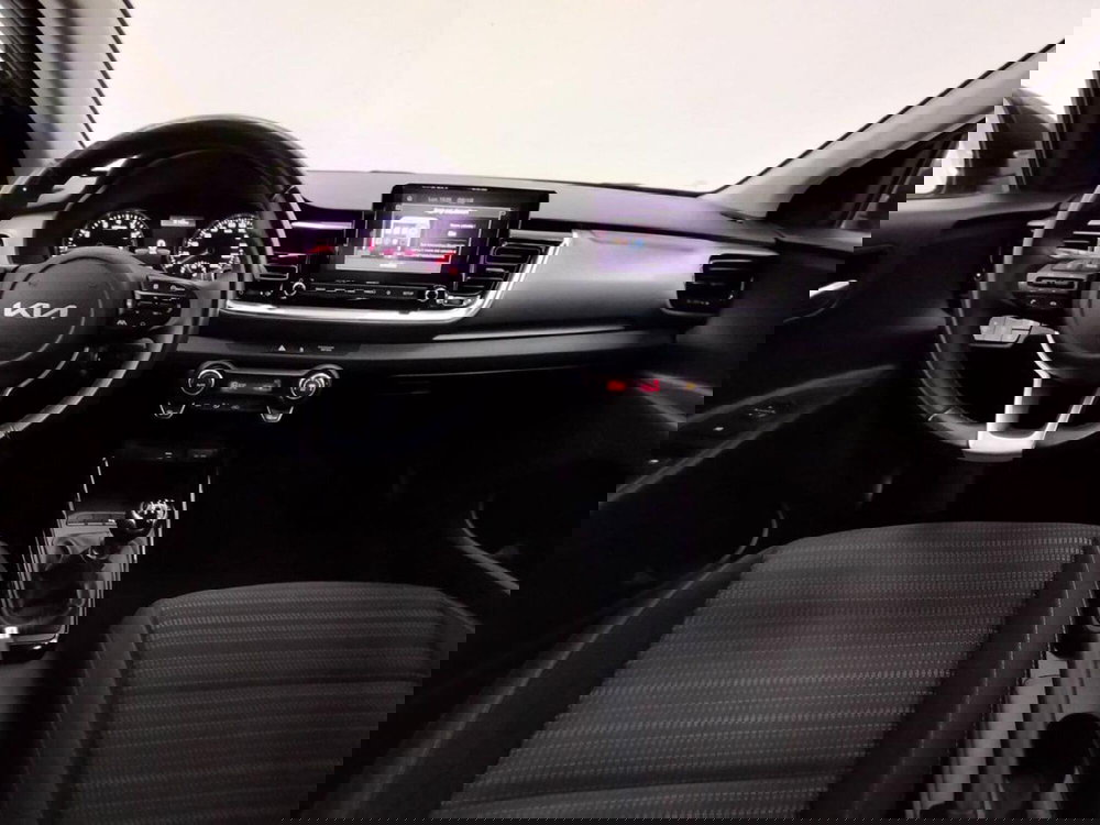 Kia Stonic usata a Como (4)