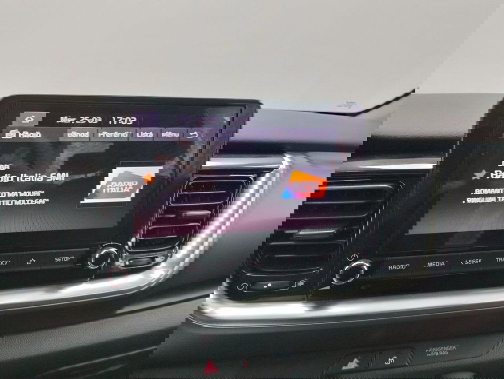 Kia Stonic usata a Como (12)