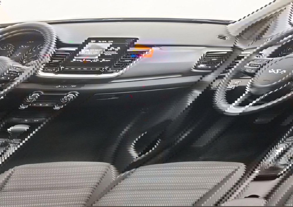 Kia Stonic usata a Como (4)