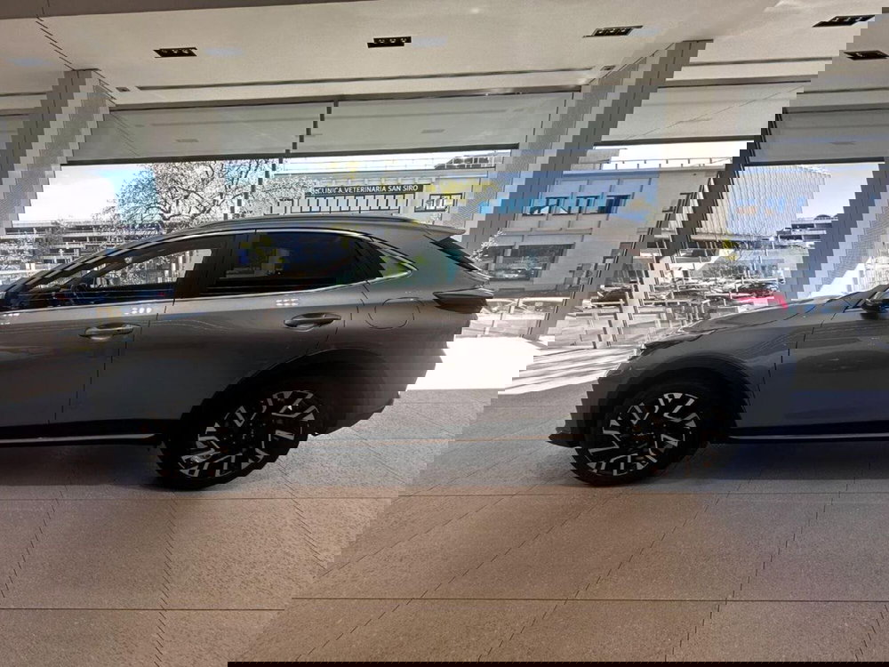 Kia XCeed nuova a Como (2)