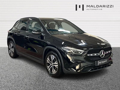 Mercedes-Benz GLA SUV 200 d Progressive Advanced Plus auto del 2023 usata a Bari