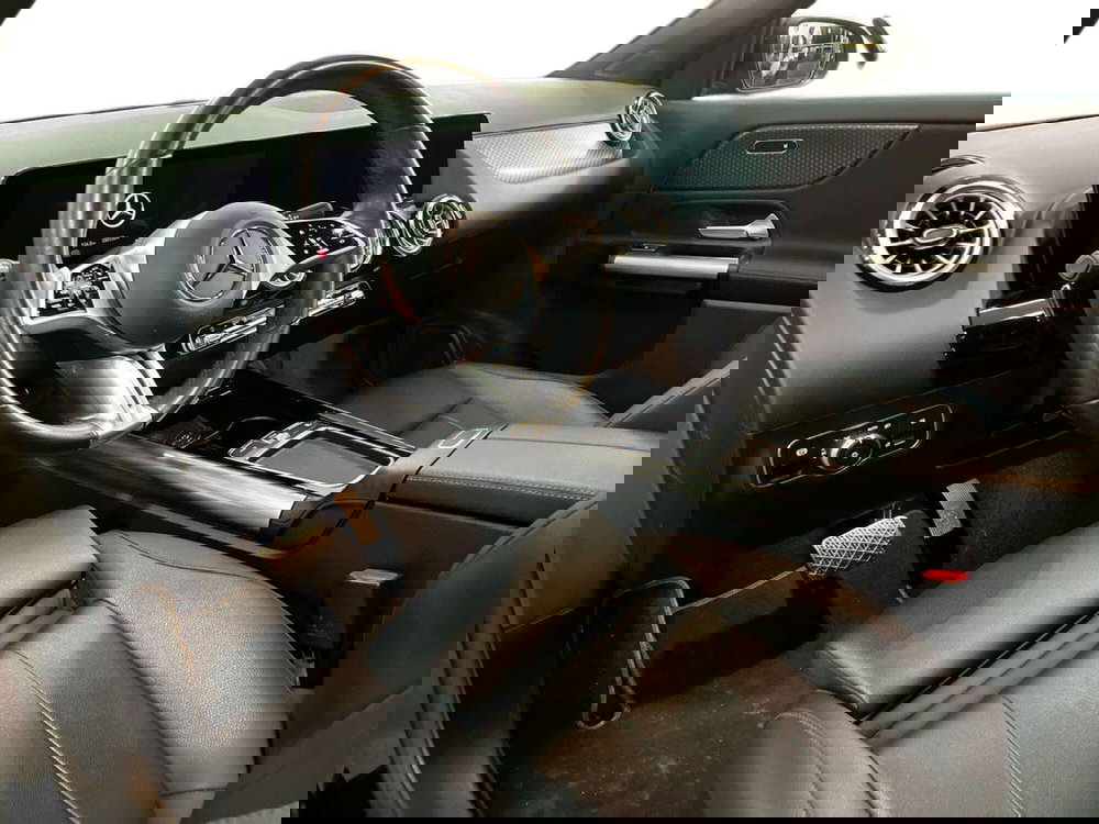 Mercedes-Benz GLA SUV usata a Bari (10)