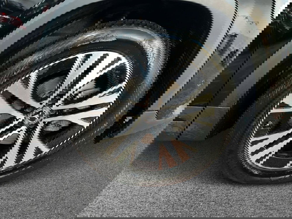 Mercedes-Benz GLA SUV usata a Bari (6)