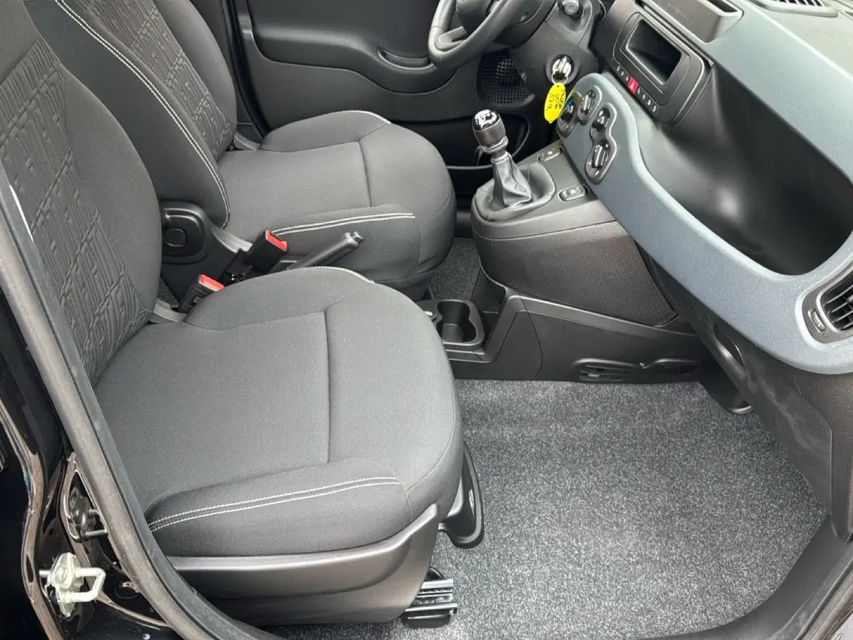 Fiat Panda Cross nuova a Ferrara (11)