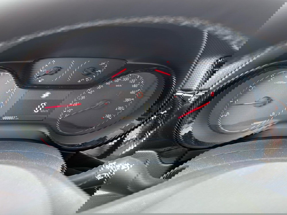 Opel Corsa nuova a Ferrara (13)