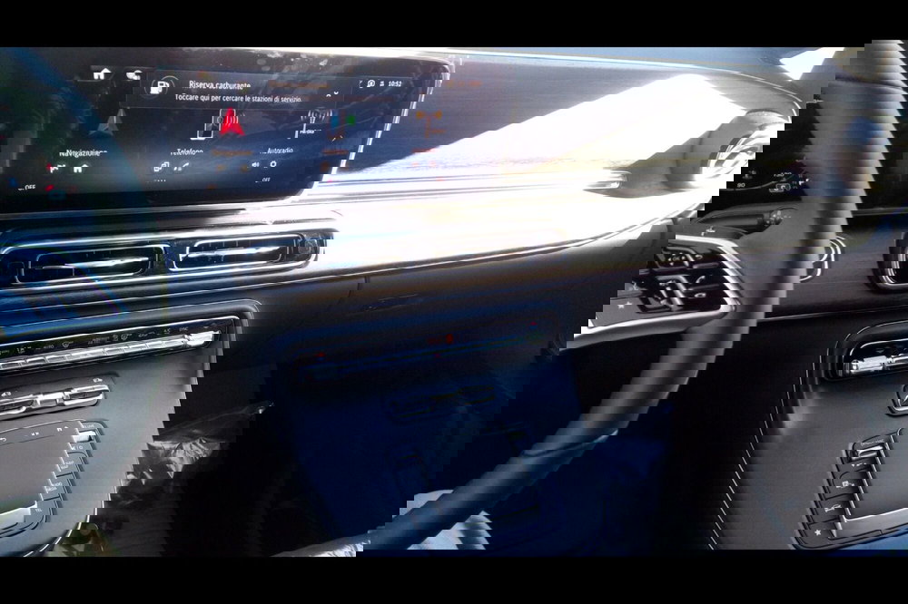 Mercedes-Benz Classe V nuova a Pescara (13)