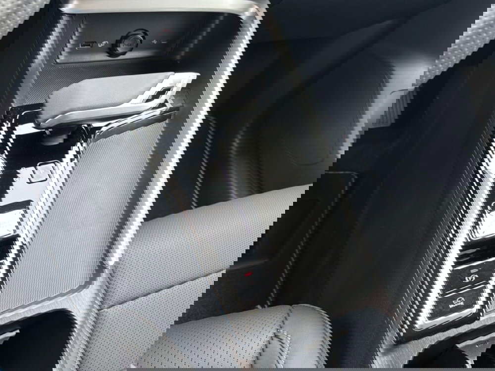 Mg ZS nuova a Ferrara (11)