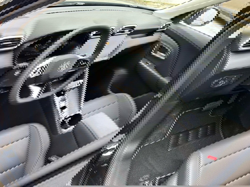 Mg ZS nuova a Ferrara (15)