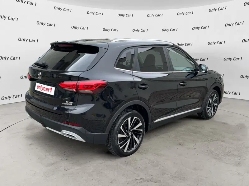 Mg ZS nuova a Ferrara (5)