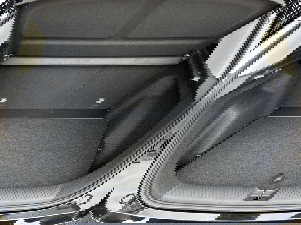 Mg ZS nuova a Ferrara (6)