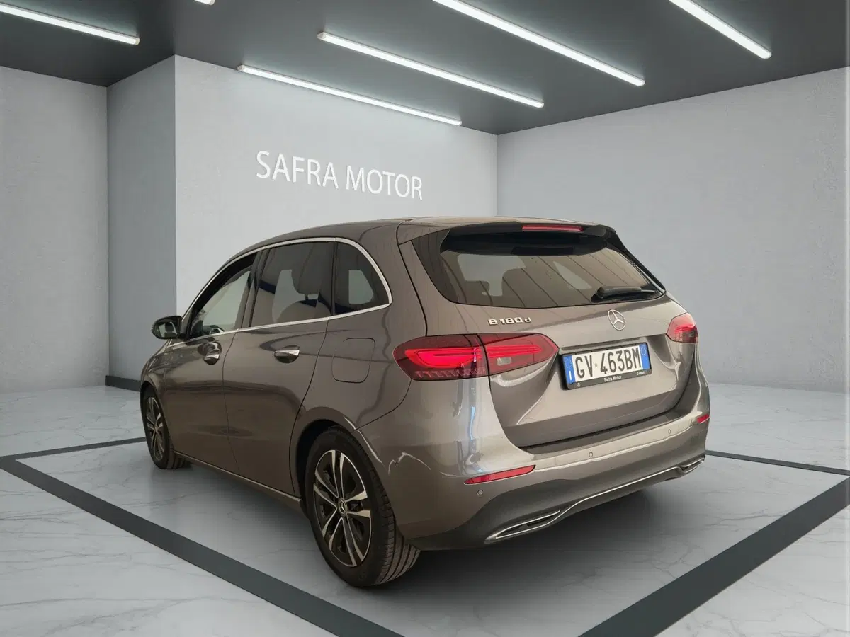 Mercedes-Benz Classe B usata a Cosenza (4)