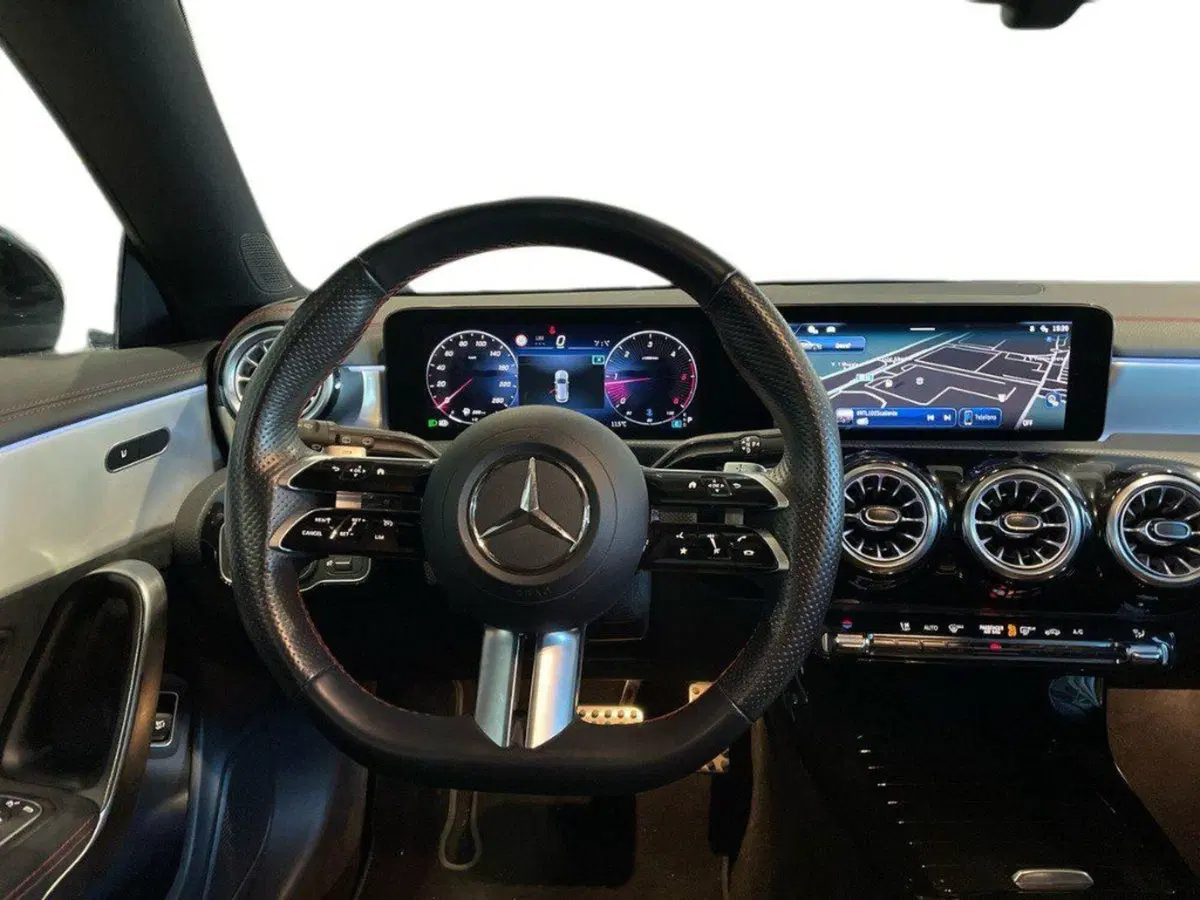 Mercedes-Benz CLA Shooting Brake usata a Rimini (11)