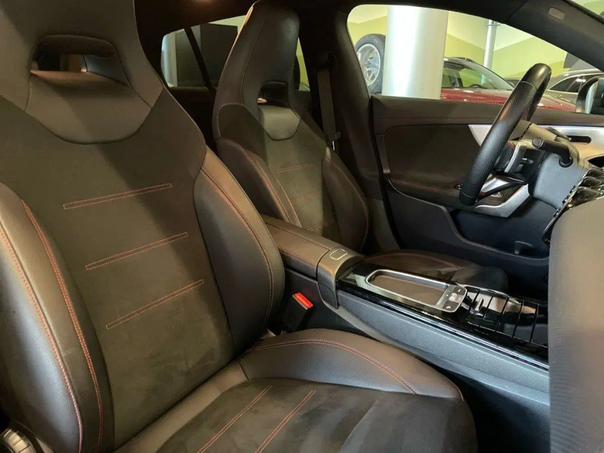 Mercedes-Benz CLA Shooting Brake usata a Rimini (14)