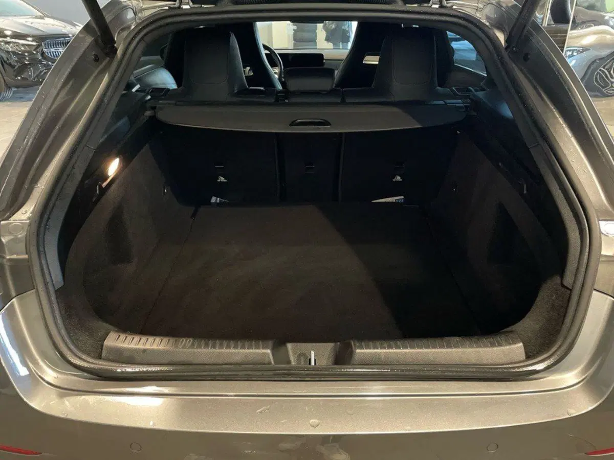 Mercedes-Benz CLA Shooting Brake usata a Rimini (7)
