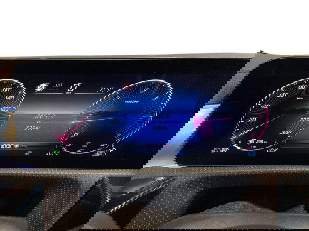 Mercedes-Benz CLA Shooting Brake usata a Rimini (9)