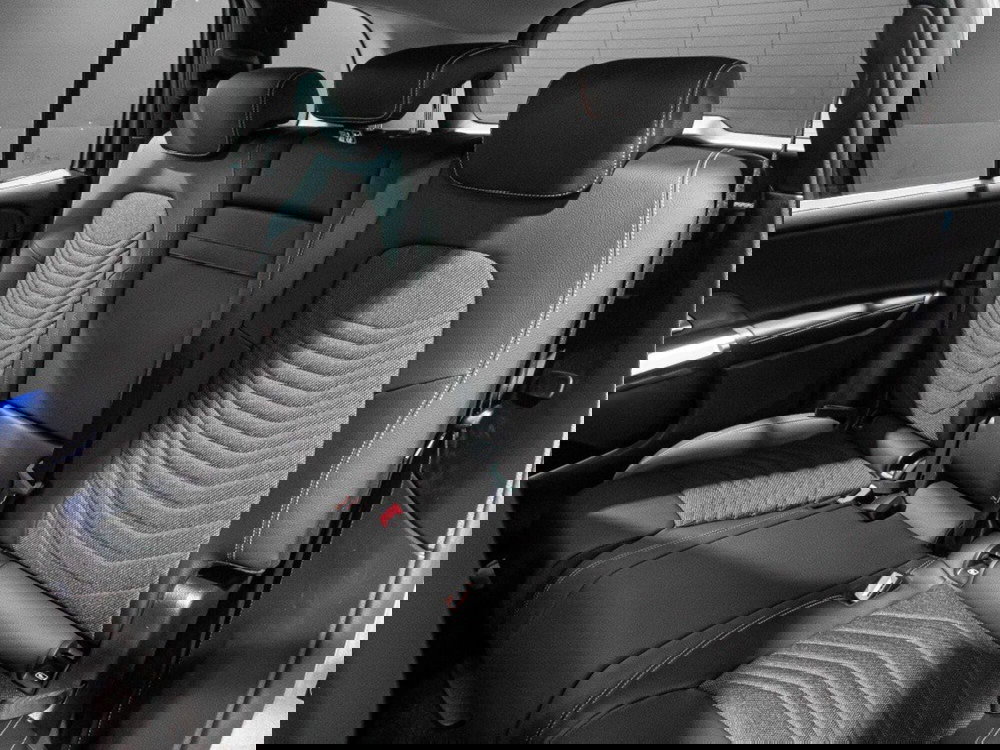 Mercedes-Benz GLB nuova a Ancona (14)