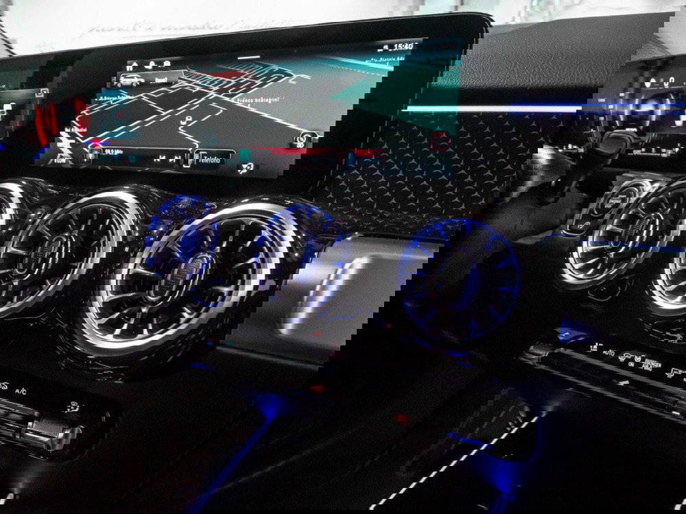 Mercedes-Benz GLB nuova a Ancona (20)