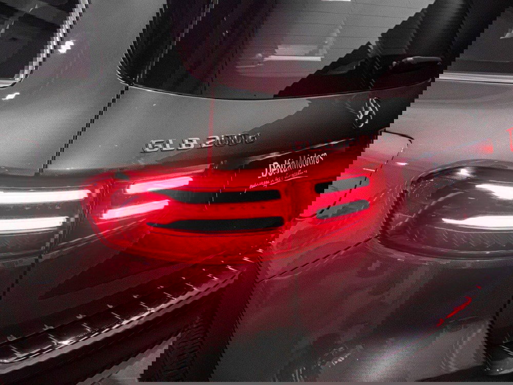 Mercedes-Benz GLB nuova a Ancona (6)