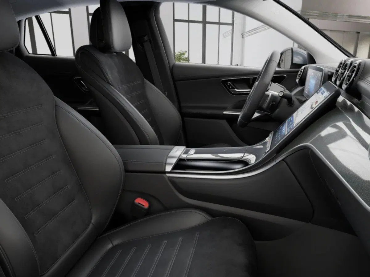 Mercedes-Benz GLC Coupé nuova a Macerata (10)