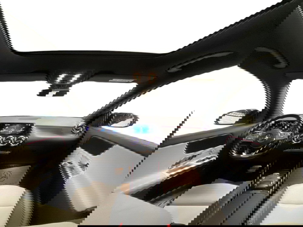 Mercedes-Benz GLA SUV usata a Napoli (13)