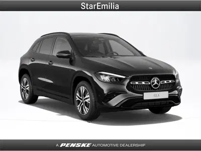 Mercedes-Benz GLA SUV 200 d Progressive Advanced auto nuova a Casalecchio di Reno