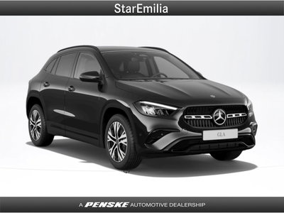 Mercedes-Benz GLA SUV 200 d Progressive Advanced auto nuova a Casalecchio di Reno