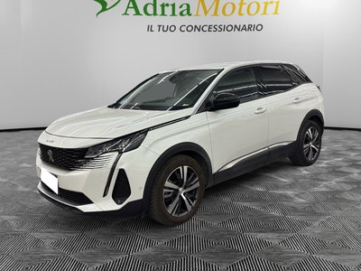 Peugeot 3008 Hybrid 225 e-EAT8 Allure Pack del 2022 usata a Pordenone