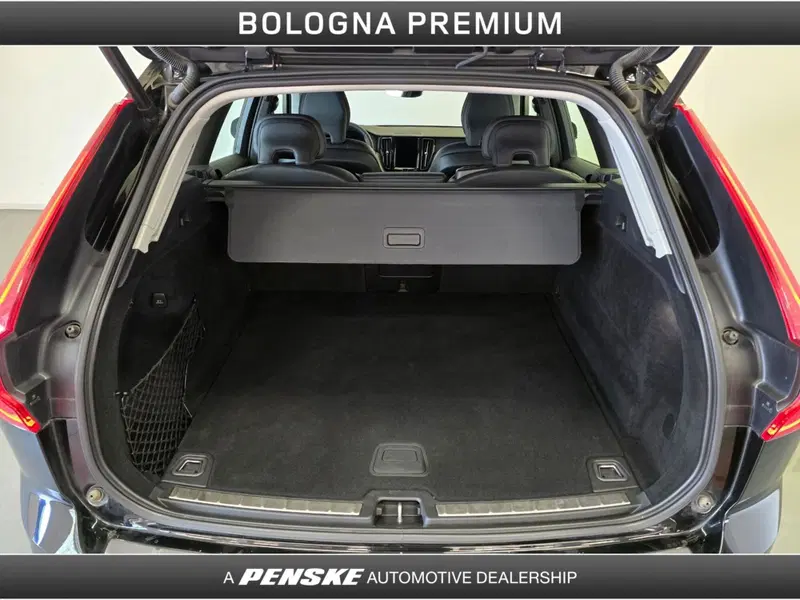 Volvo XC60 usata a Bologna (10)