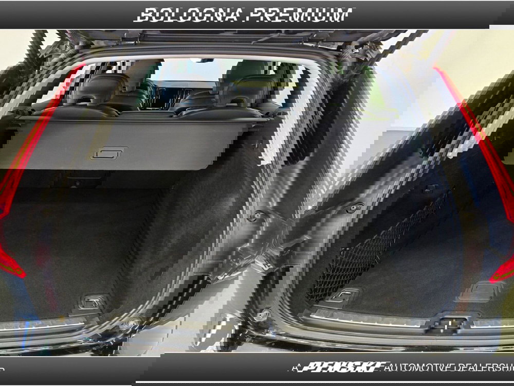 Volvo XC60 usata a Bologna (10)