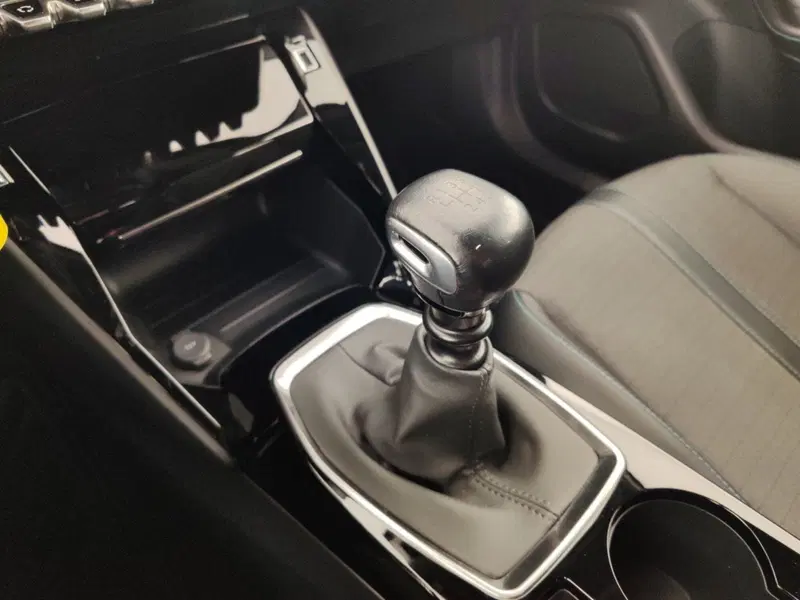Peugeot 2008 usata a Massa-Carrara (11)