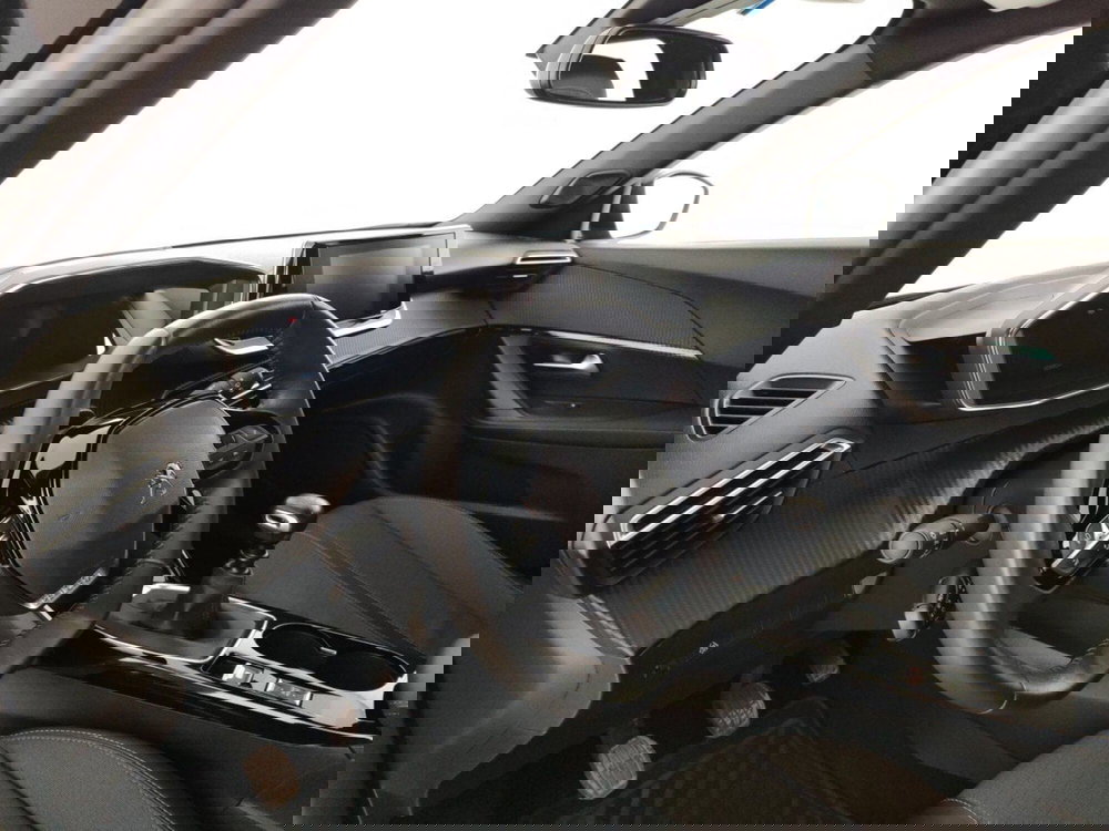 Peugeot 2008 usata a Massa-Carrara (8)