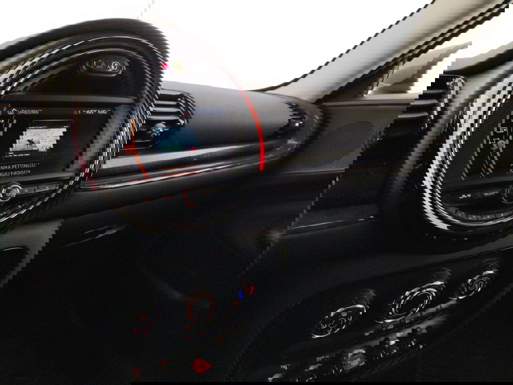 MINI Mini Clubman usata a Massa-Carrara (12)