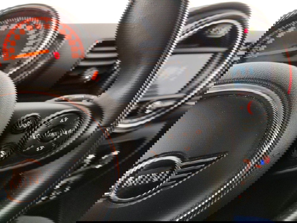 MINI Mini Clubman usata a Massa-Carrara (14)