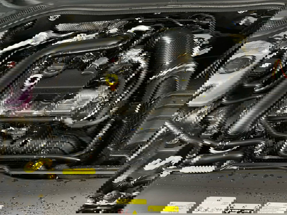 Audi A1 allstreet usata a Caserta (18)