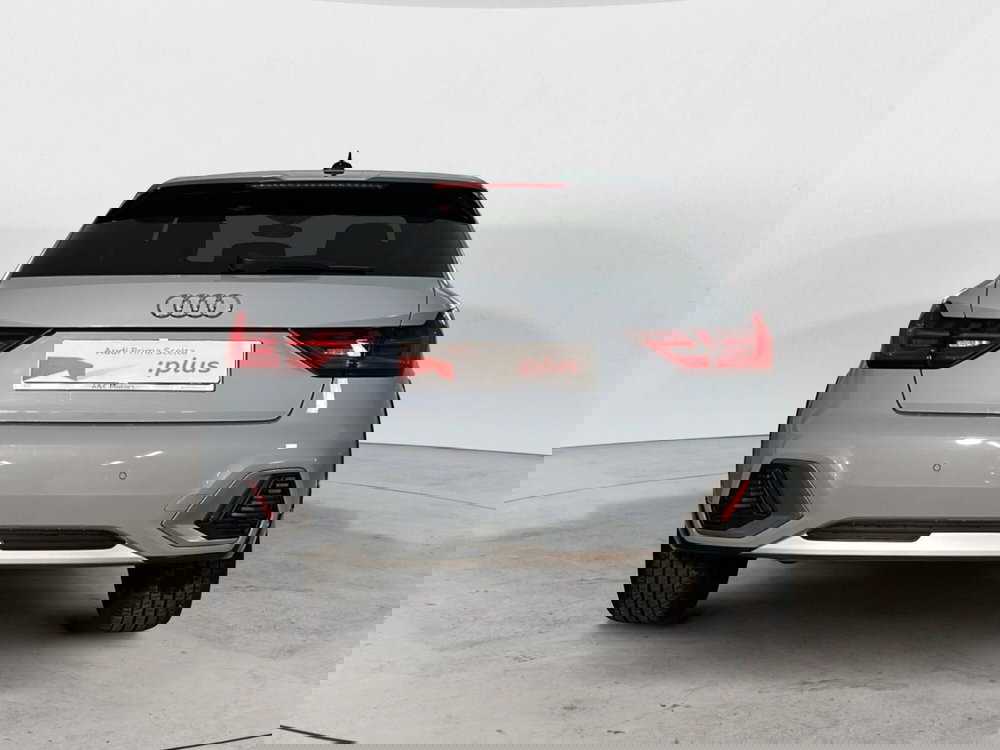 Audi A1 allstreet usata a Caserta (6)