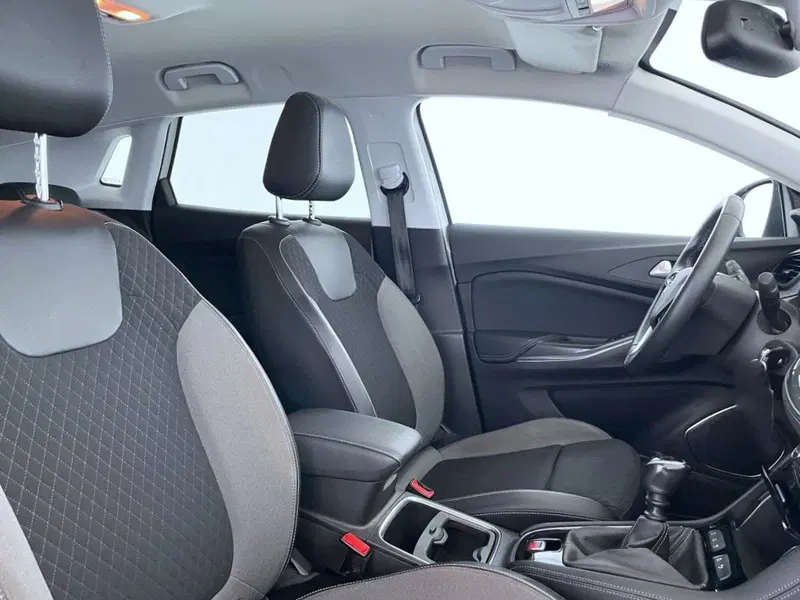 Opel Grandland X usata a Perugia (6)