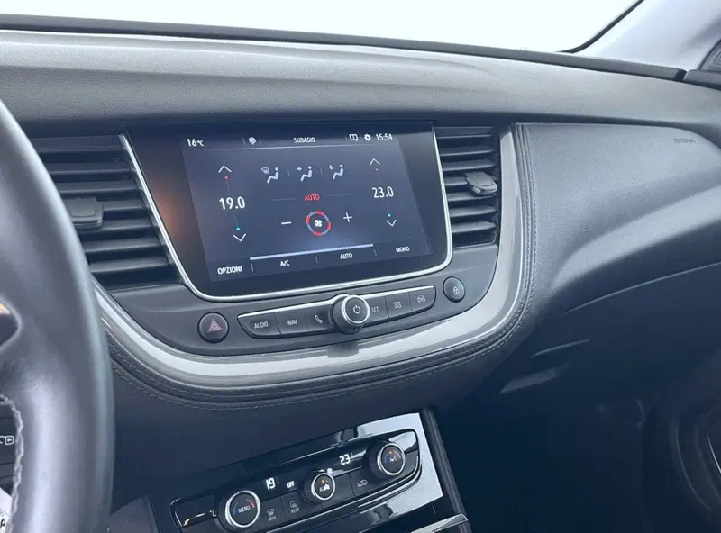 Opel Grandland X usata a Perugia (9)