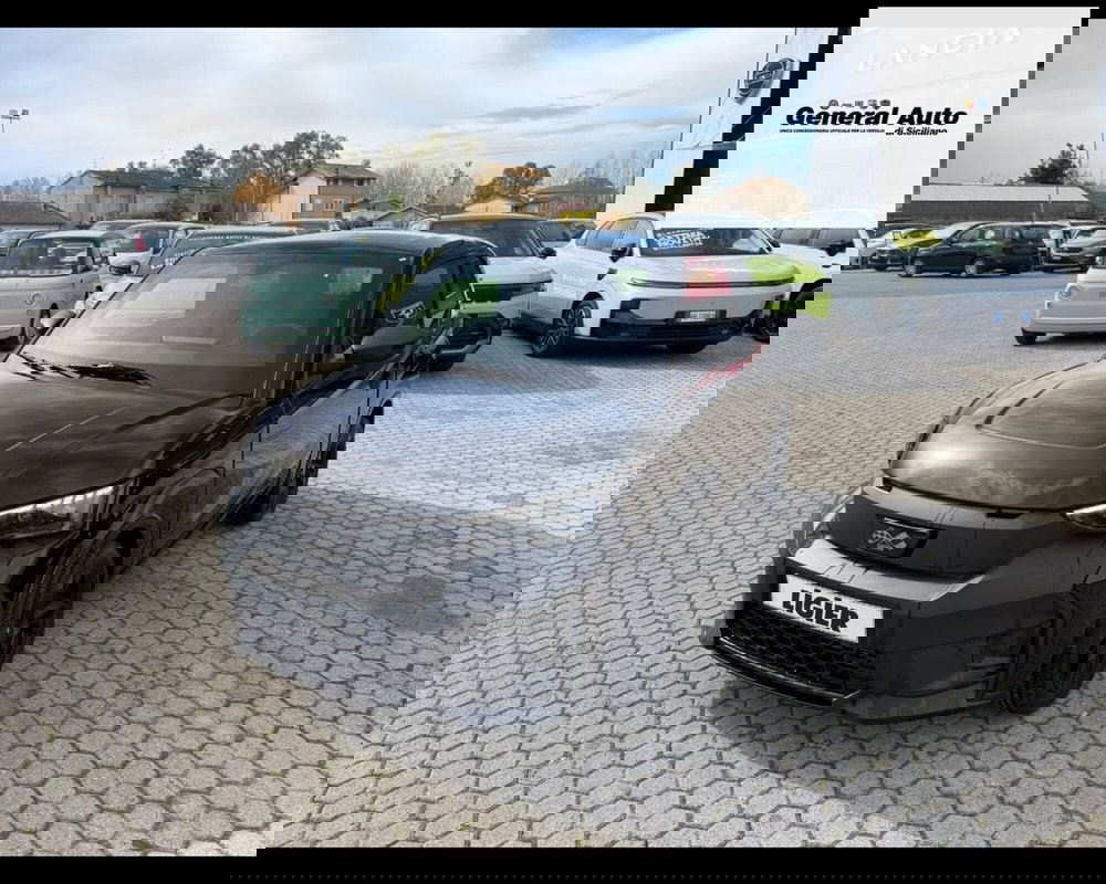 Ligier JS50 nuova a Lucca (3)