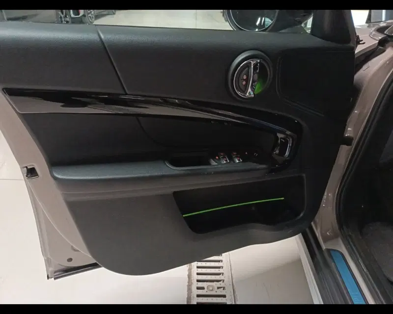 MINI Mini Countryman usata a Napoli (13)