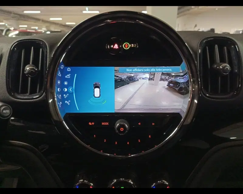 MINI Mini Countryman usata a Napoli (15)