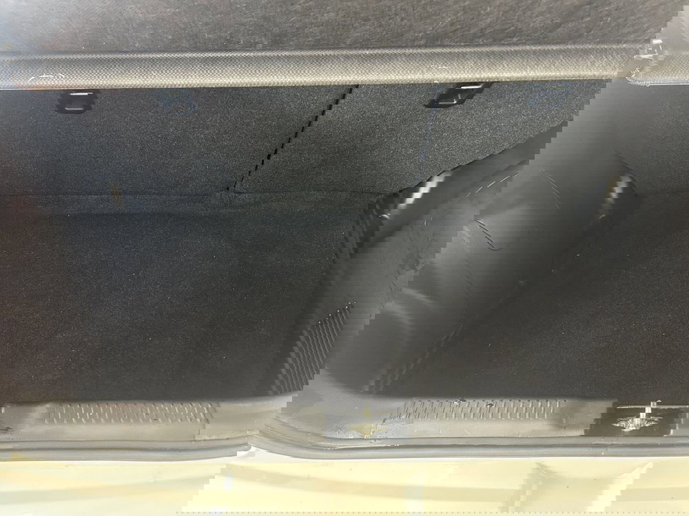 Suzuki Swift usata a Bari (15)