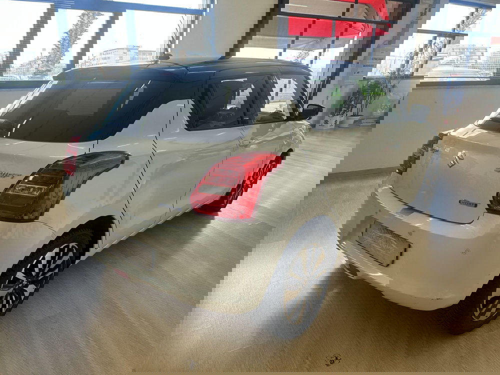 Suzuki Swift usata a Bari (5)