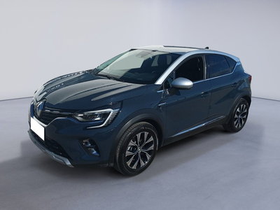 Renault Captur Full Hybrid E-Tech 145 CV Techno del 2023 usata a Ceccano