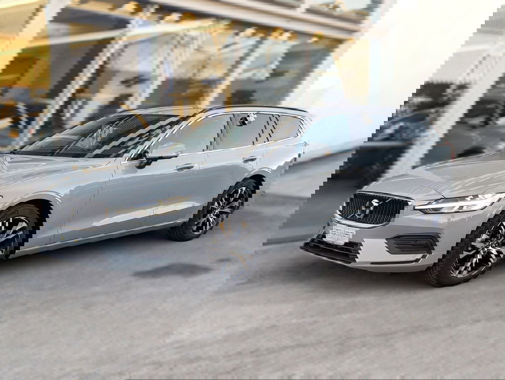 Volvo V60 nuova a Pescara