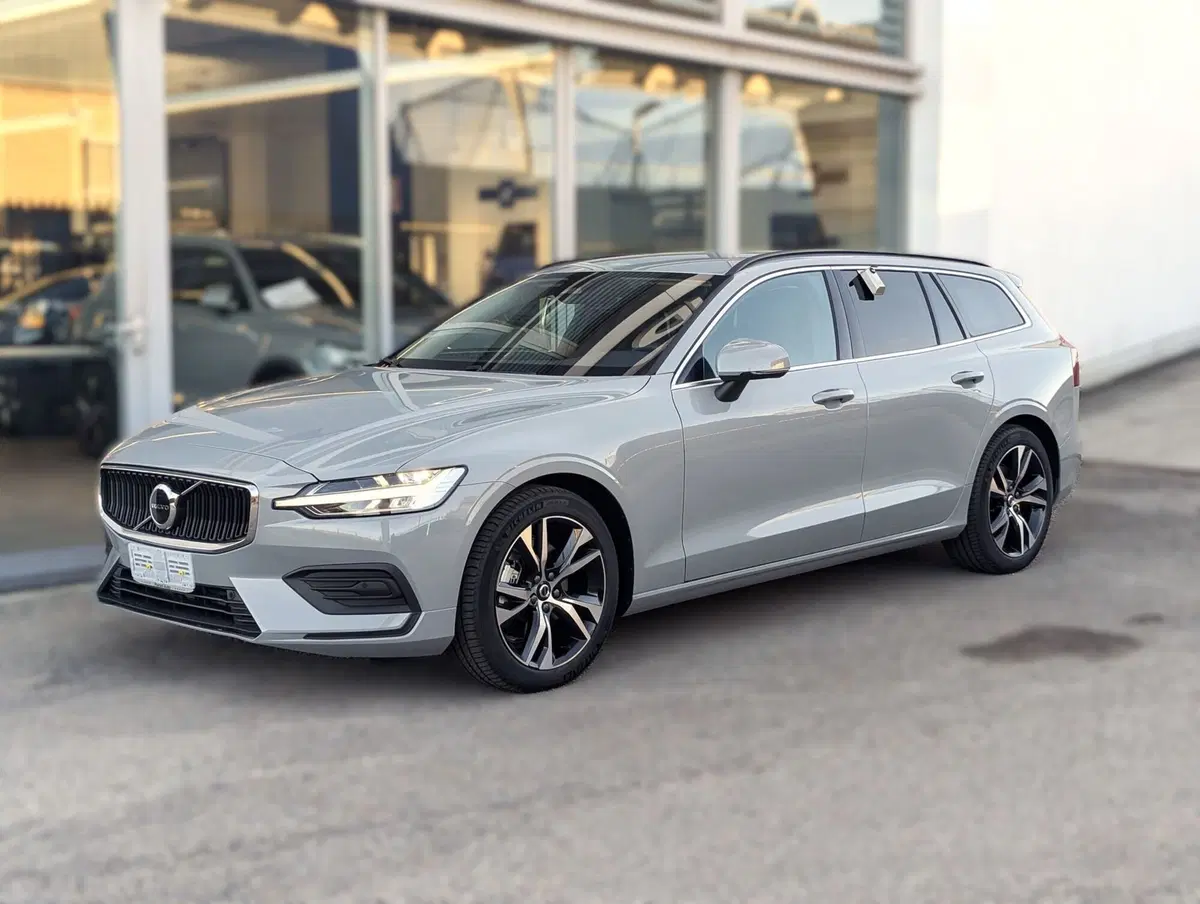 Volvo V60 nuova a Pescara
