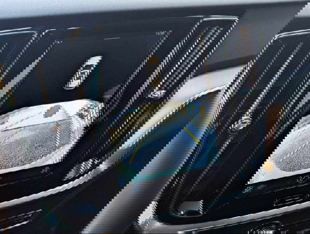 Volvo V60 nuova a Pescara (13)